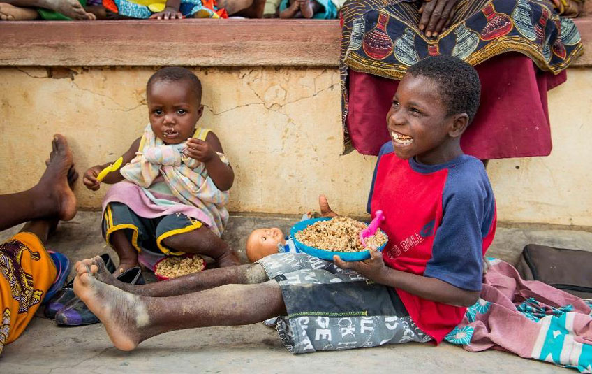 In Malawi: Equipping an Army of Grandmothers